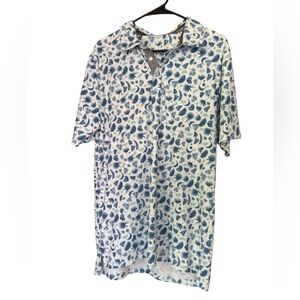 Sunday Crew Blue/Teal Polo Golf‎ Shirt. Men’s Large. Blue white pattern.
